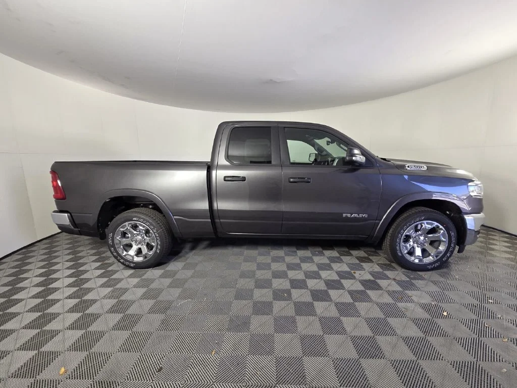 New 2026 Granite Crystal Metallic Clear-Coat Exterior Paint RAM Big Horn image 4