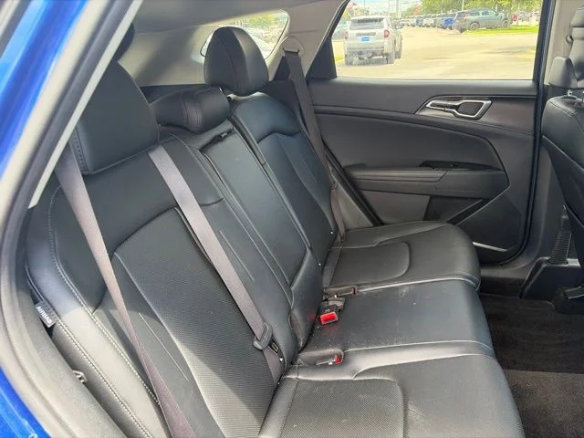 Used 2024 Blue Kia EX image 17