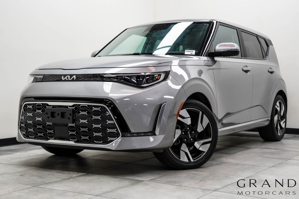 Used 2023 Gray Kia GT-Line image 1
