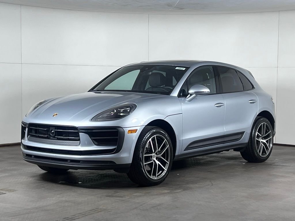2026 Porsche Macan's photo