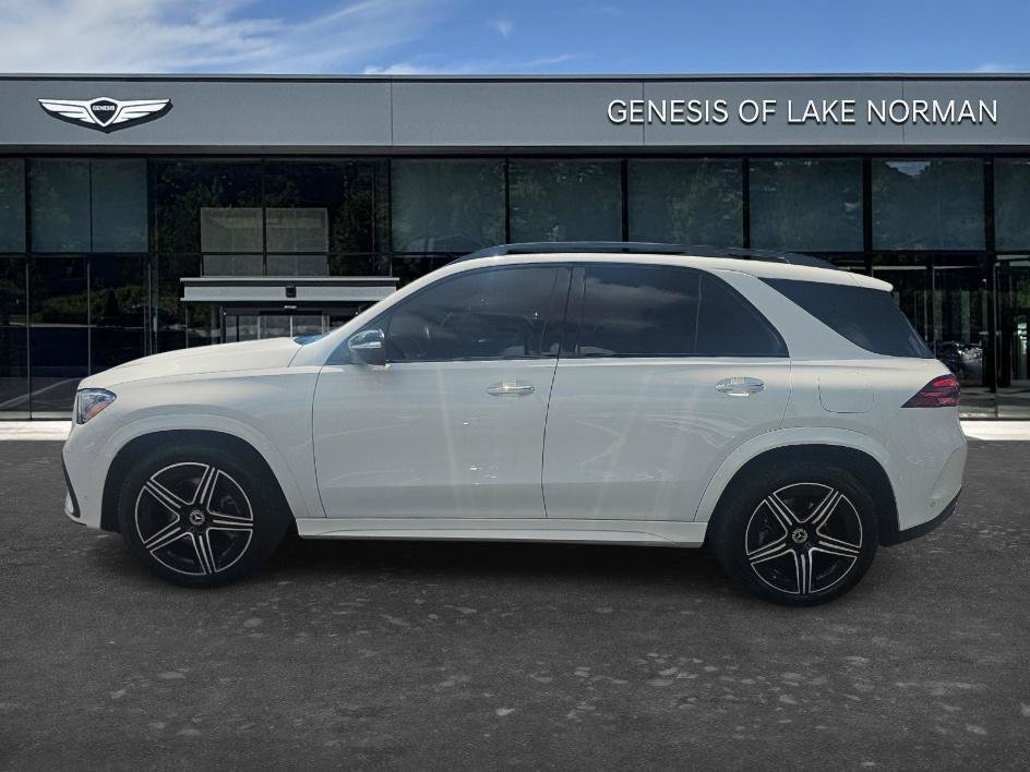 Used 2025 Polar White Mercedes-Benz GLE 450e image 7