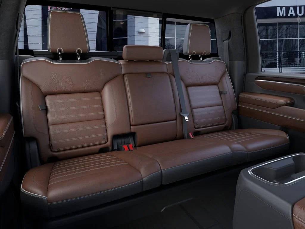 2026 GMC Sierra 3500HD Denali Ultimate - Photo 17
