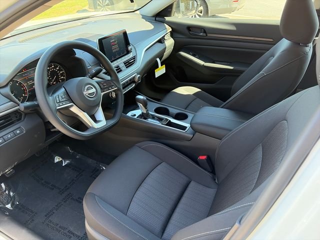 New 2026 White Nissan SV image 30