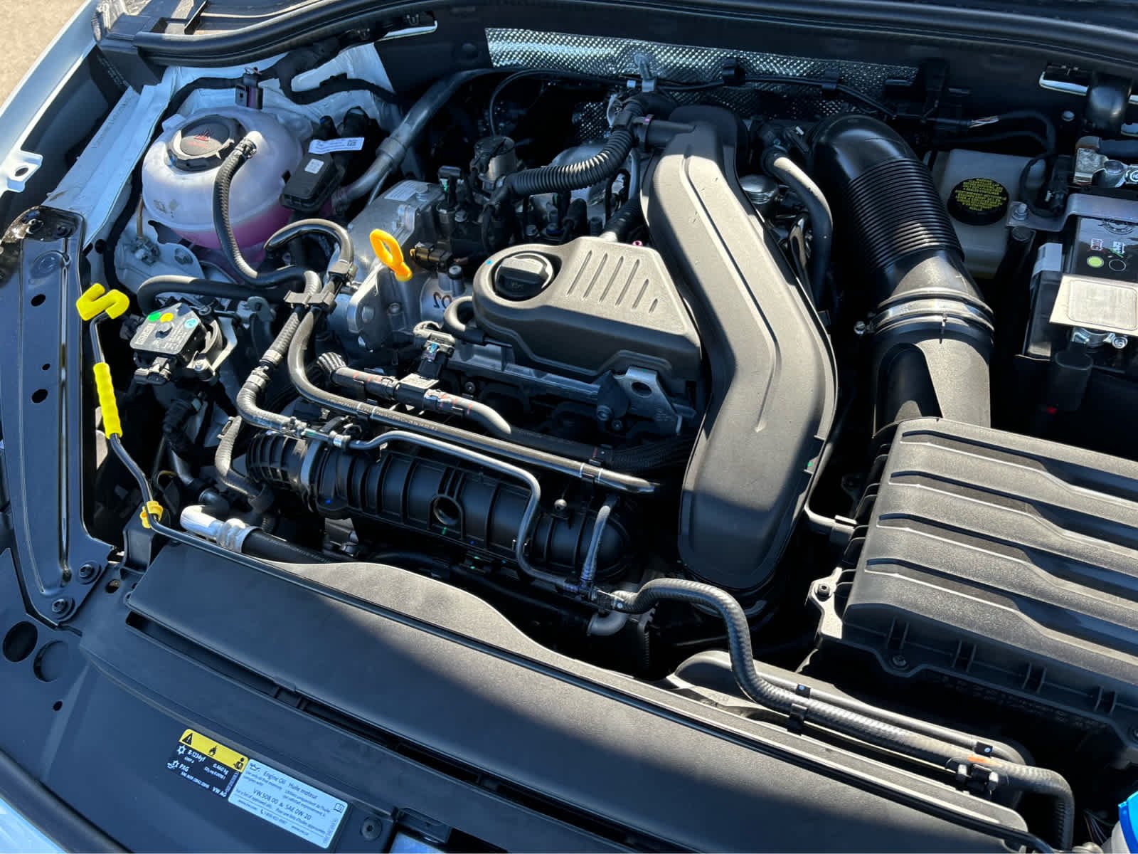 2025 Volkswagen Jetta Sport - Photo 18