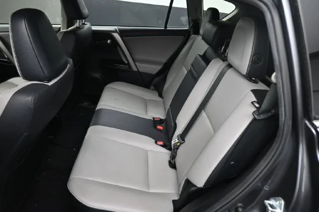 Used 2018 Gray Toyota Limited image 19