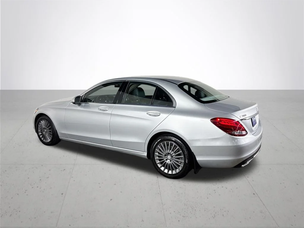 Used 2015 Silver Mercedes-Benz C 300 image 8