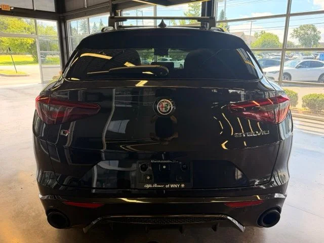Used 2022 Black Alfa Romeo Veloce image 8