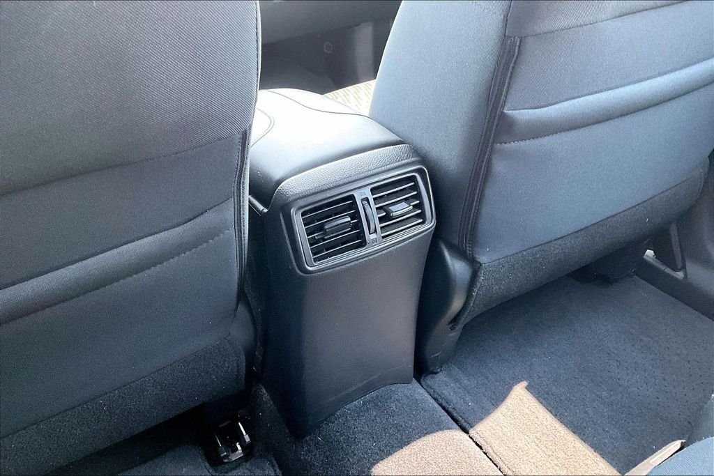 Used 2018 Blue Nissan S image 33
