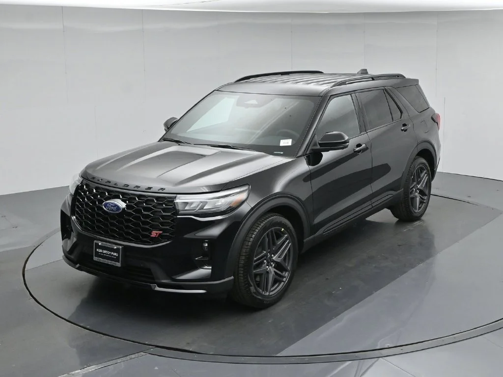 New 2026 Agate Black Metallic Ford ST image 37
