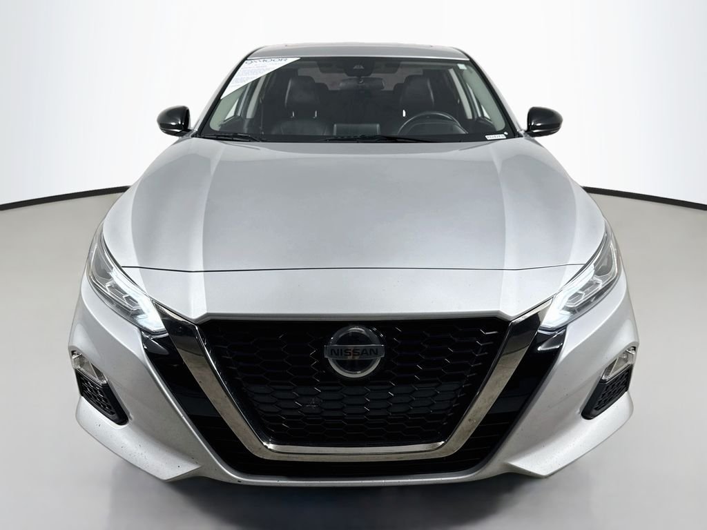 Used 2021 Brilliant Silver Metallic Nissan 2.0 SR image 9