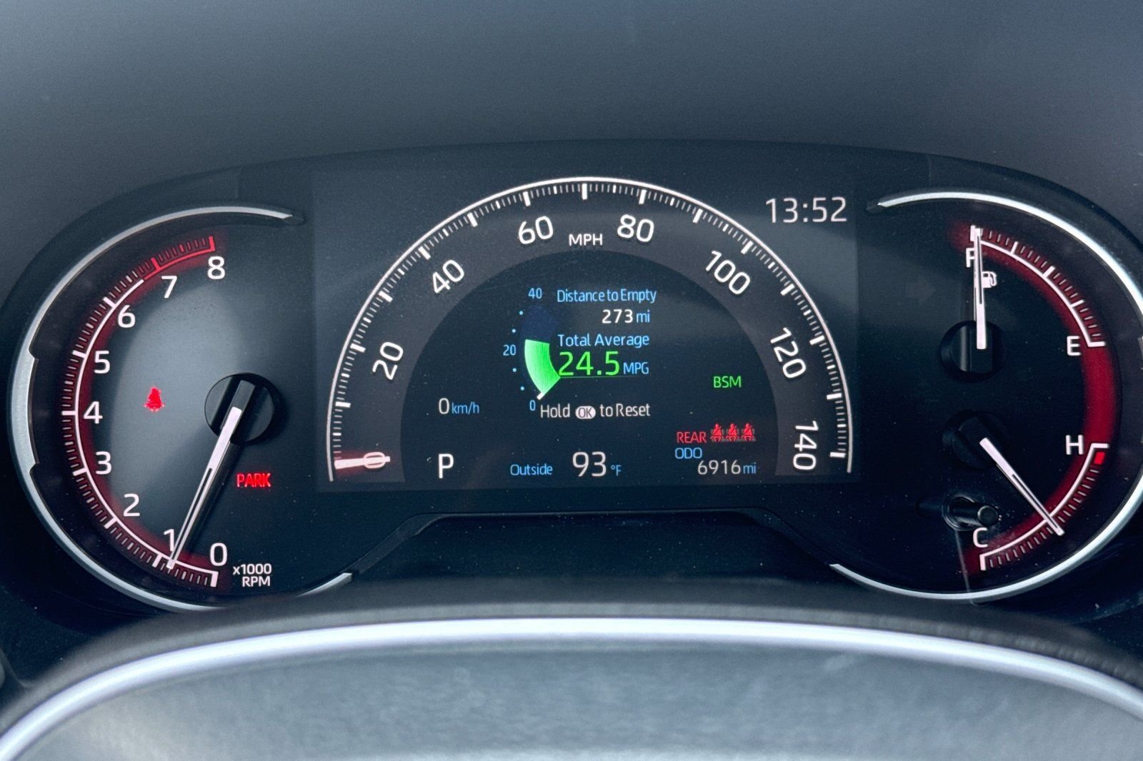 Used 2025 White Toyota XLE image 23