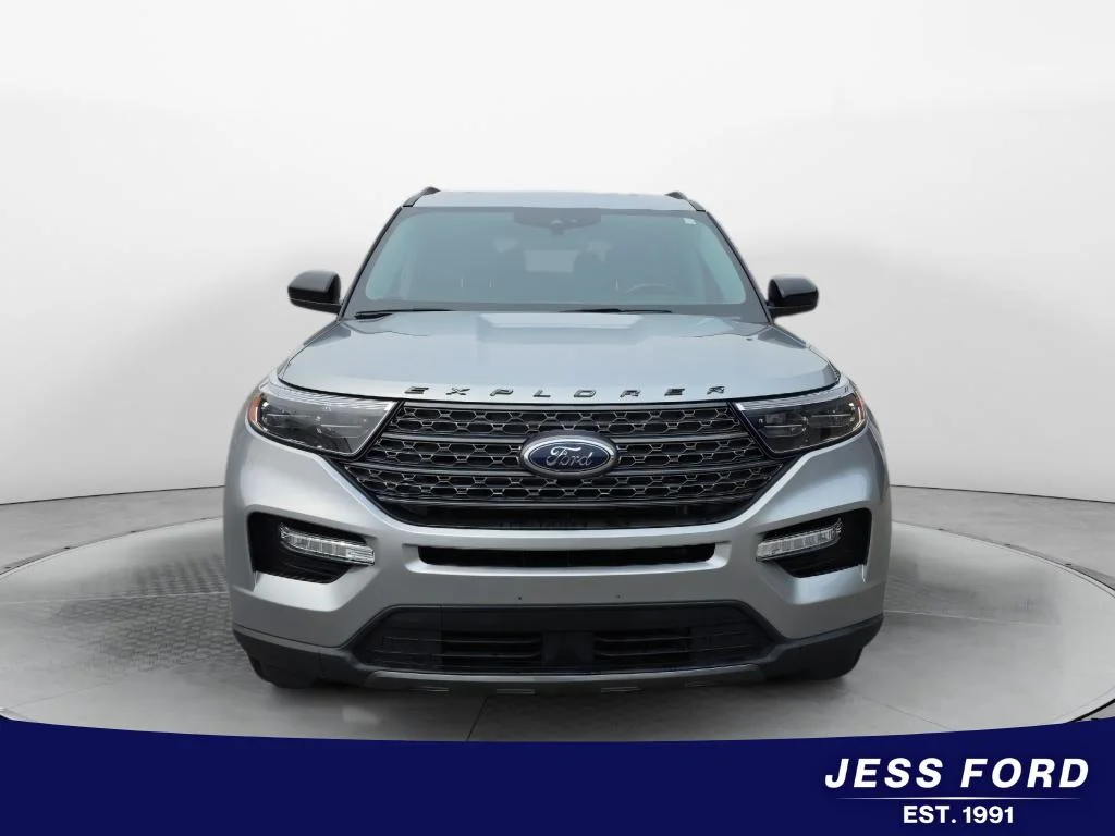 2022 Ford Explorer XLT - Photo 8