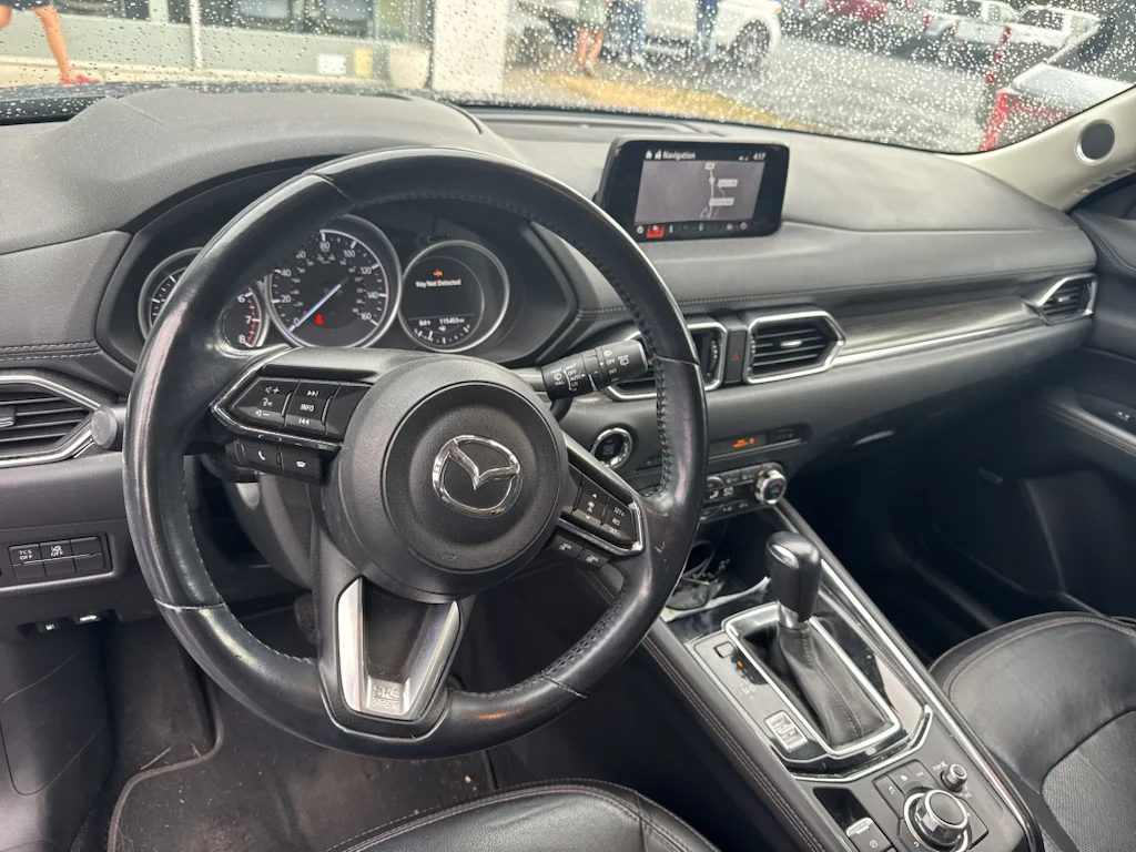 Used 2018 Deep Crystal Blue Mica Mazda Grand Touring image 8