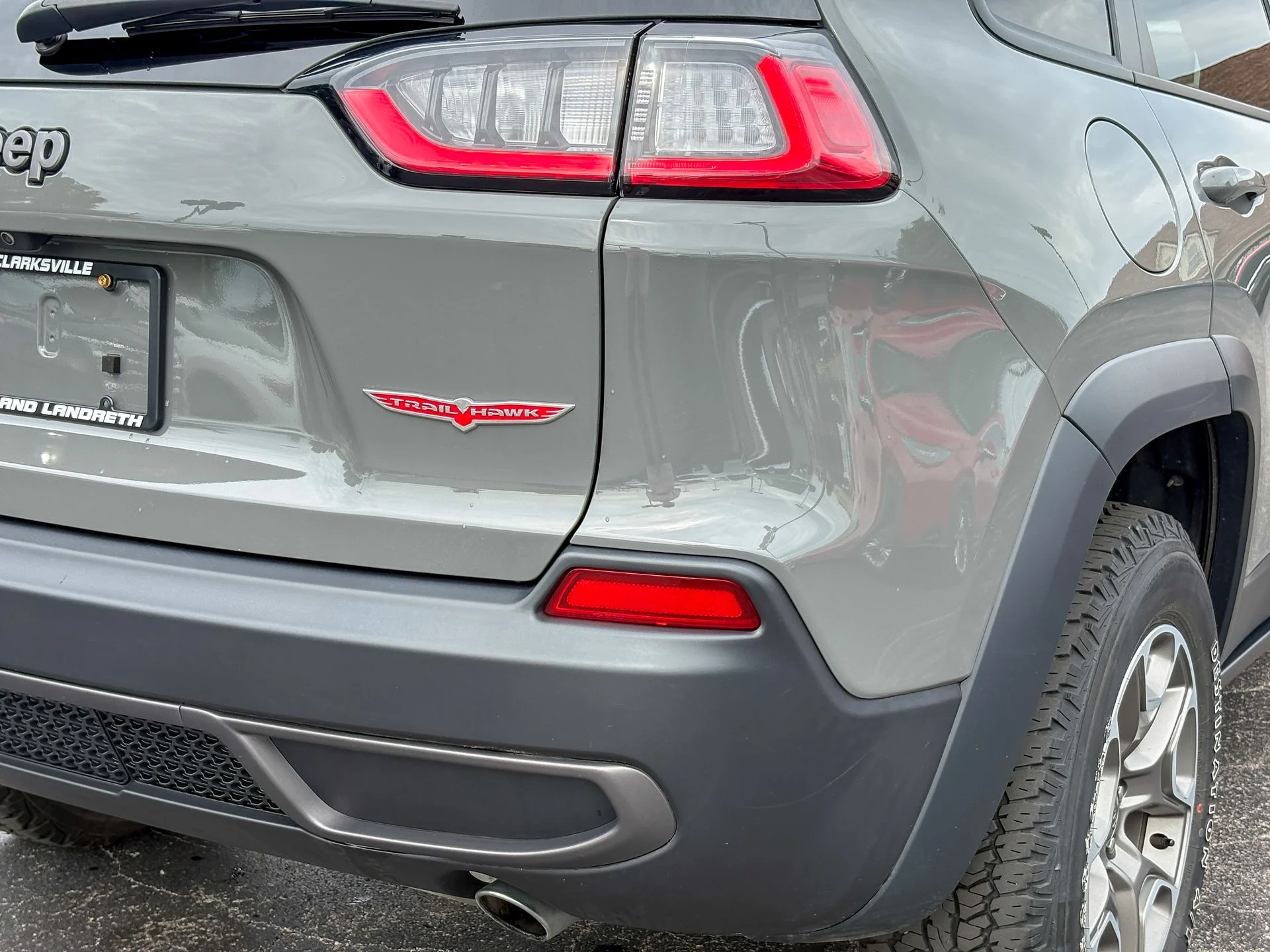 Used 2022 Gray Jeep Trailhawk image 13