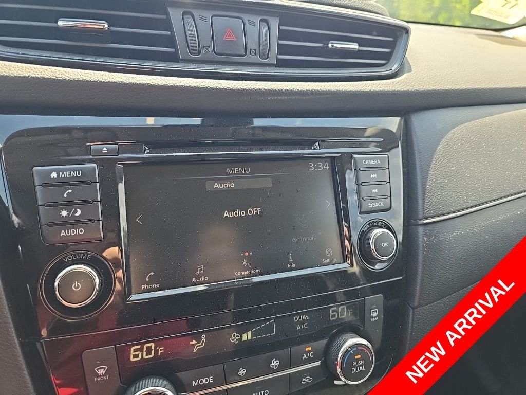 Used 2020 Black Nissan SV image 9