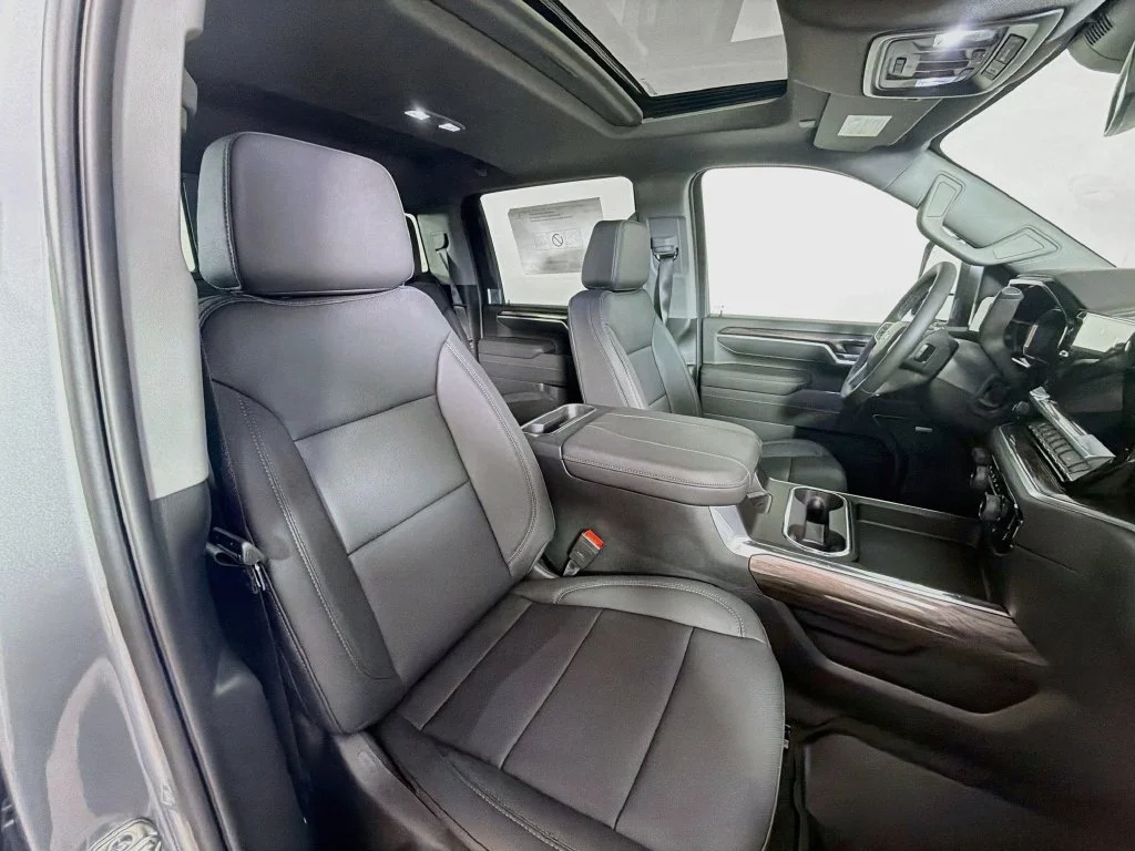 2026 Chevrolet Silverado 3500HD LTZ - Photo 26