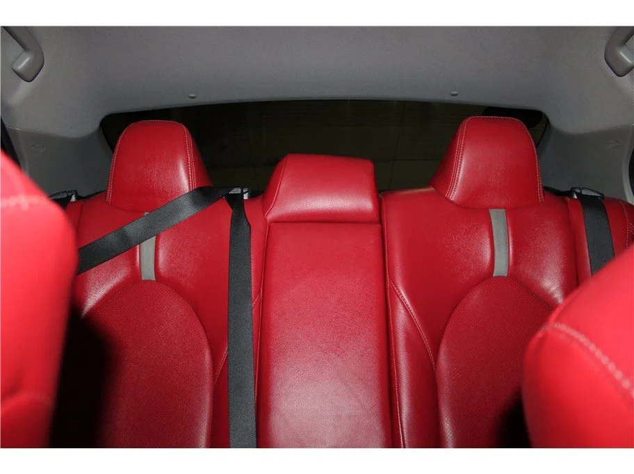 Used 2018 Black Toyota SE Sedan 4D image 25