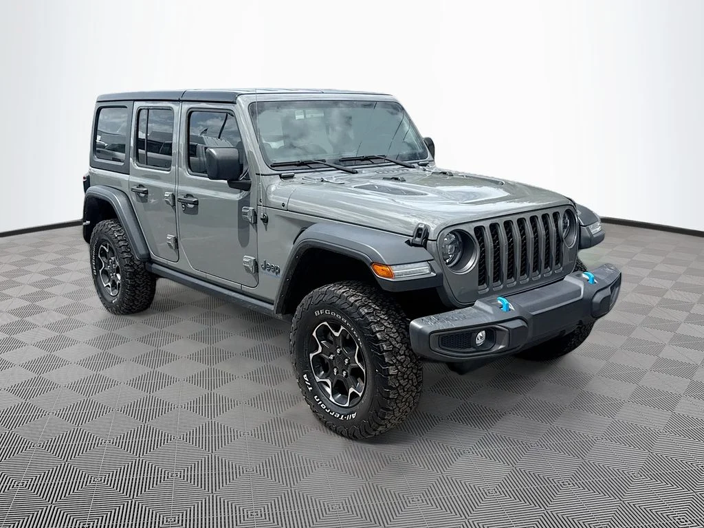 Used 2023 Gray Jeep Rubicon 4xe image 4