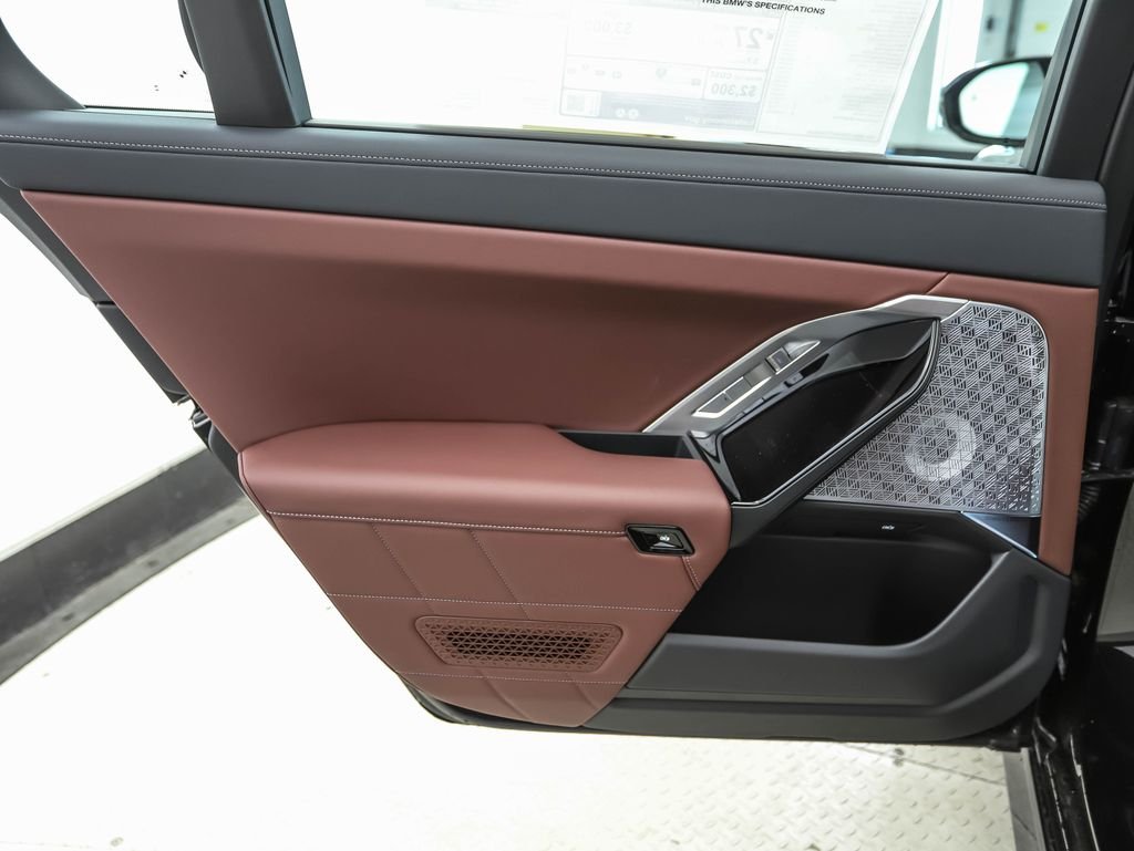 New 2026 Black Sapphire Metallic BMW 740i xDrive image 20