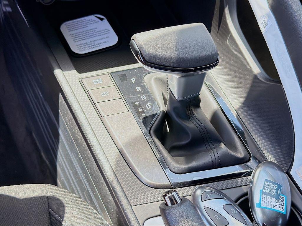 New 2026 Serenity White Hyundai SEL Sport image 13