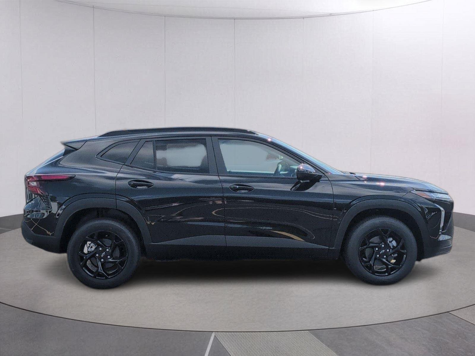 2026 Chevrolet Trax LT - Photo 7