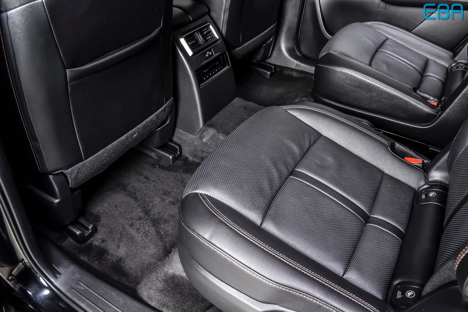 Used 2025 Jet Black Mazda 3.3 Turbo Preferred image 18