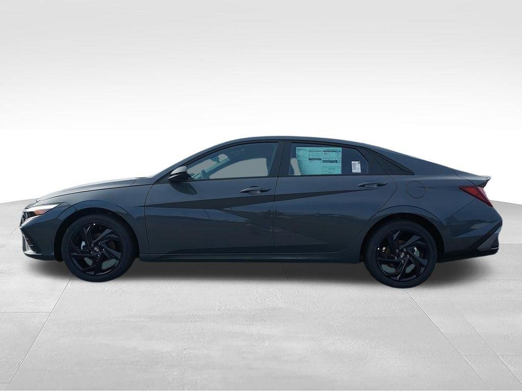 New 2026 Gray Hyundai SEL Sport image 5