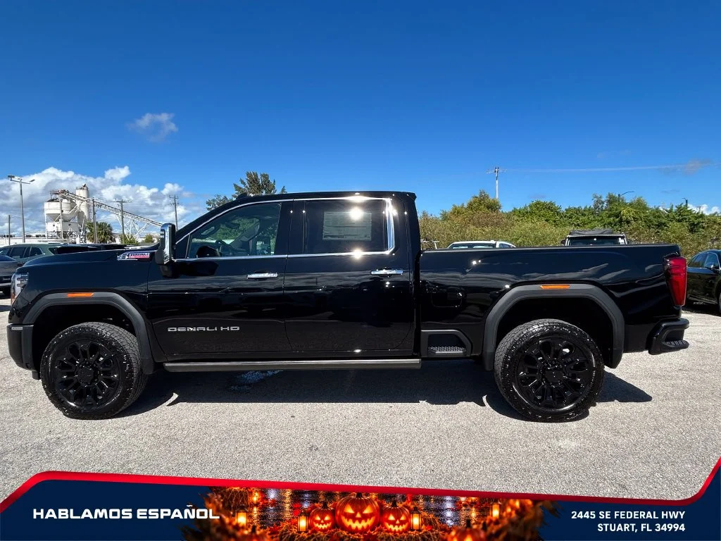 New 2026 Onyx Black GMC Denali image 4