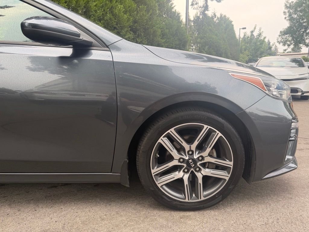 Used 2019 Gravity Gray Kia S image 3