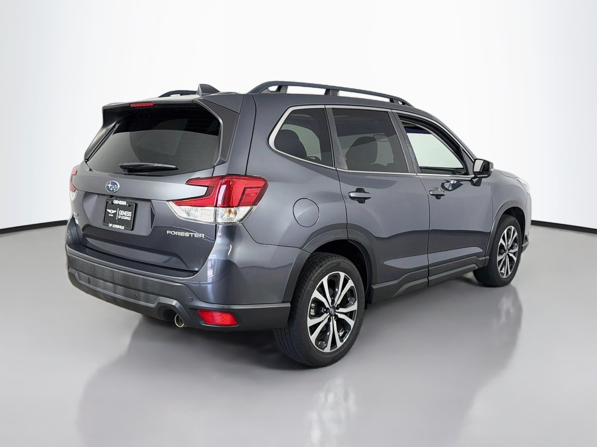 Used 2023 Magnetite Gray Metallic Subaru Limited image 7