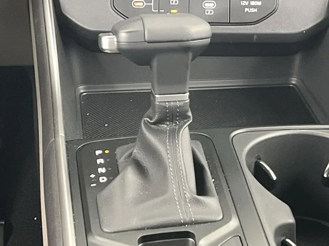 New 2026 Aurora Black Pearl Kia LXS image 20