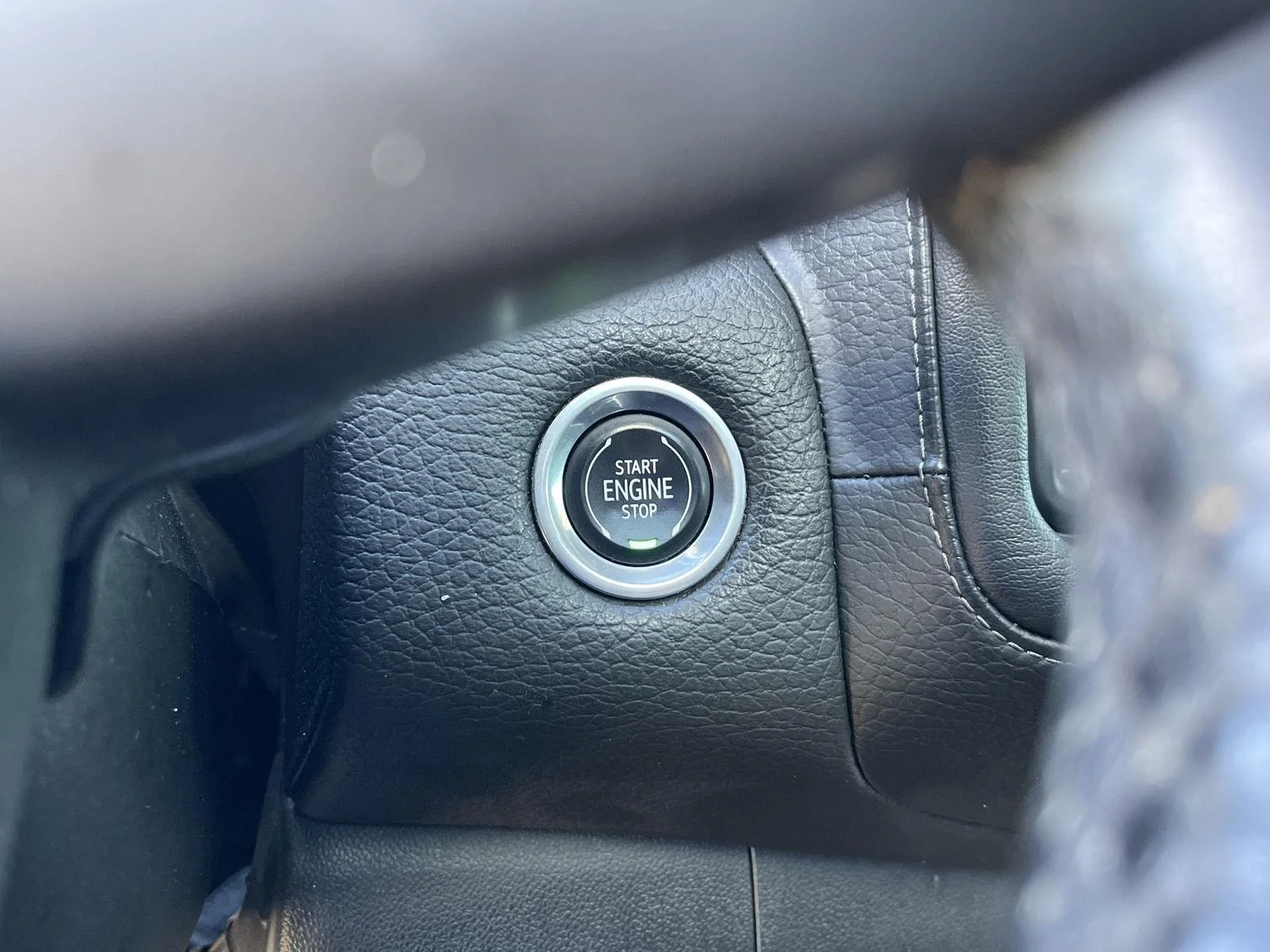 Used 2022 Onyx Black GMC Denali image 20