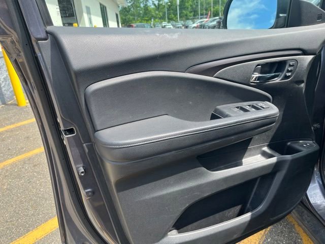 Certified Used 2021 Gray Honda EX-L image 10