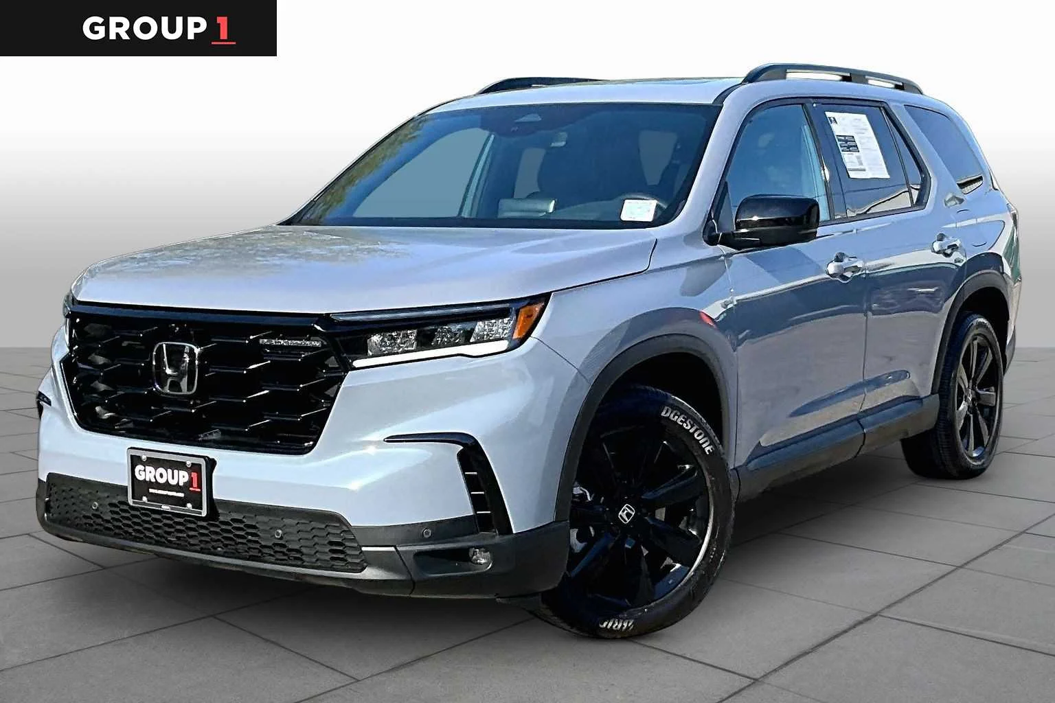 2025 Honda Pilot Black Edition AWD's photo