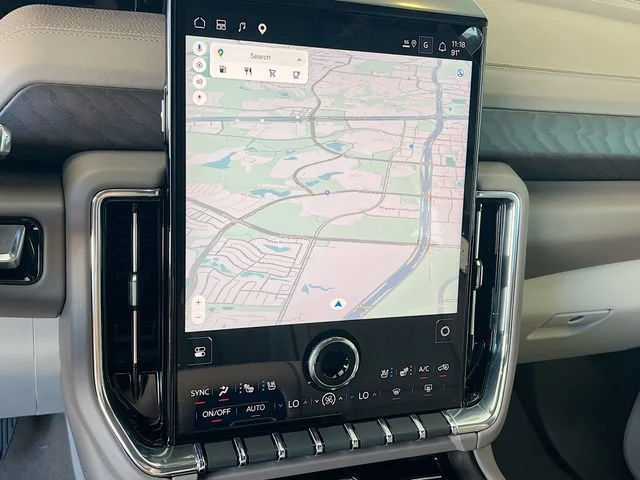 2026 GMC Yukon XL Denali - Photo 8