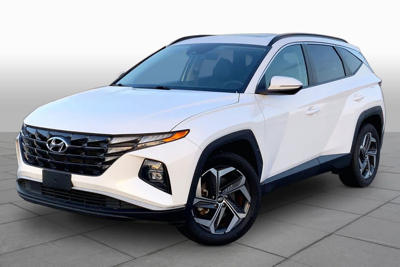 Used 2023 Serenity White Pearl Hyundai SEL image 2