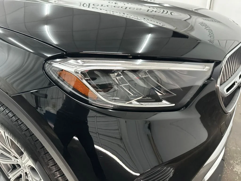 New 2026 Black Mercedes-Benz GLC 300 image 10