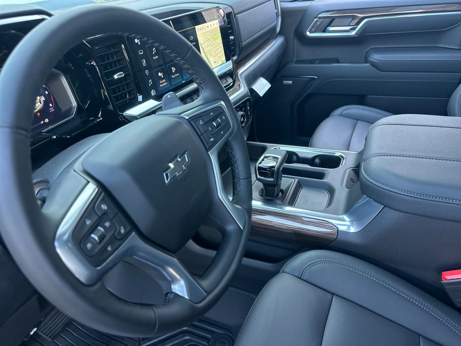 2026 Chevrolet Silverado 1500 LT Trail Boss - Photo 10