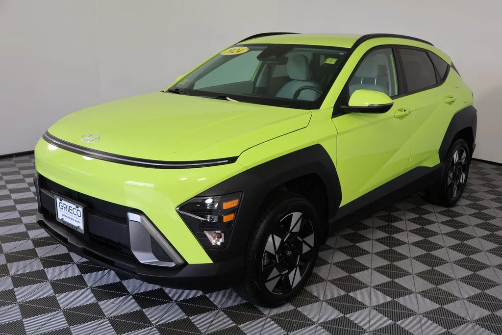 Used 2024 Yellow Hyundai SEL image 4