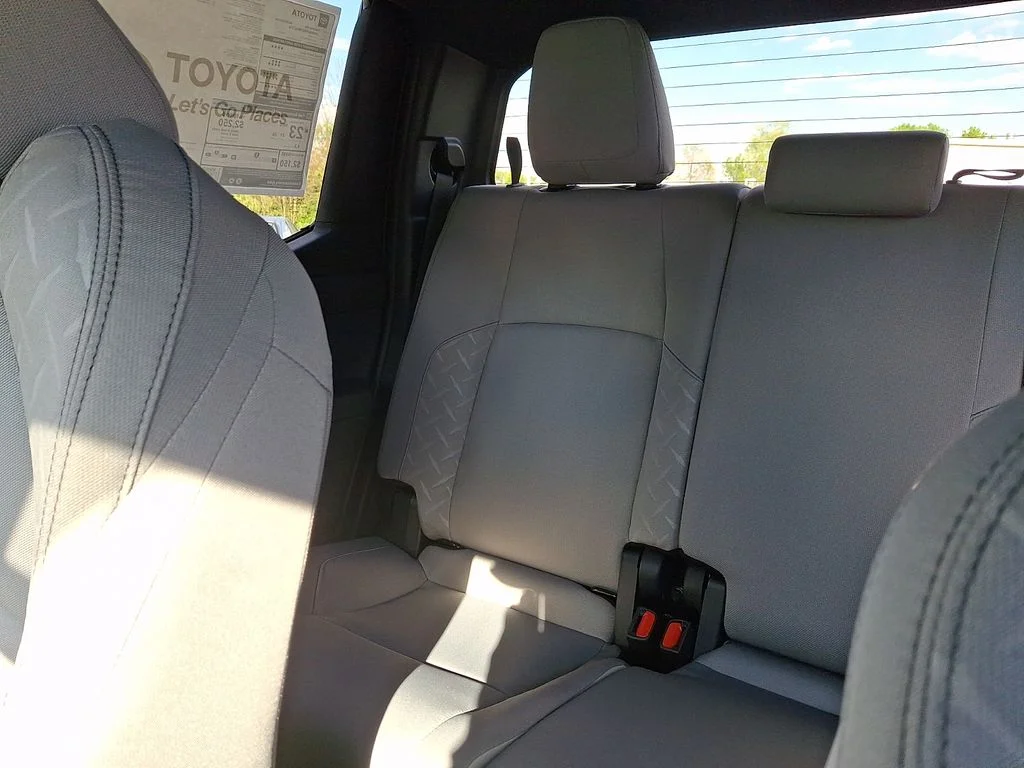 2026 Toyota Tacoma SR5 - Photo 13