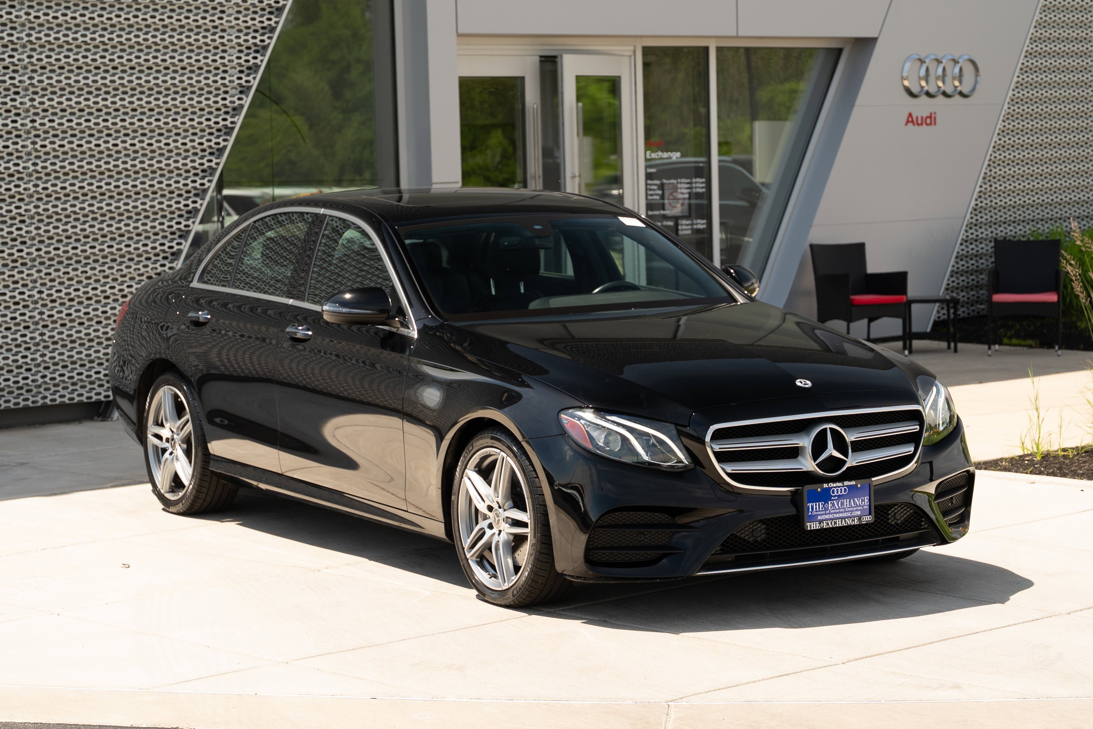 Used 2018 Black Mercedes-Benz E 300 image 2