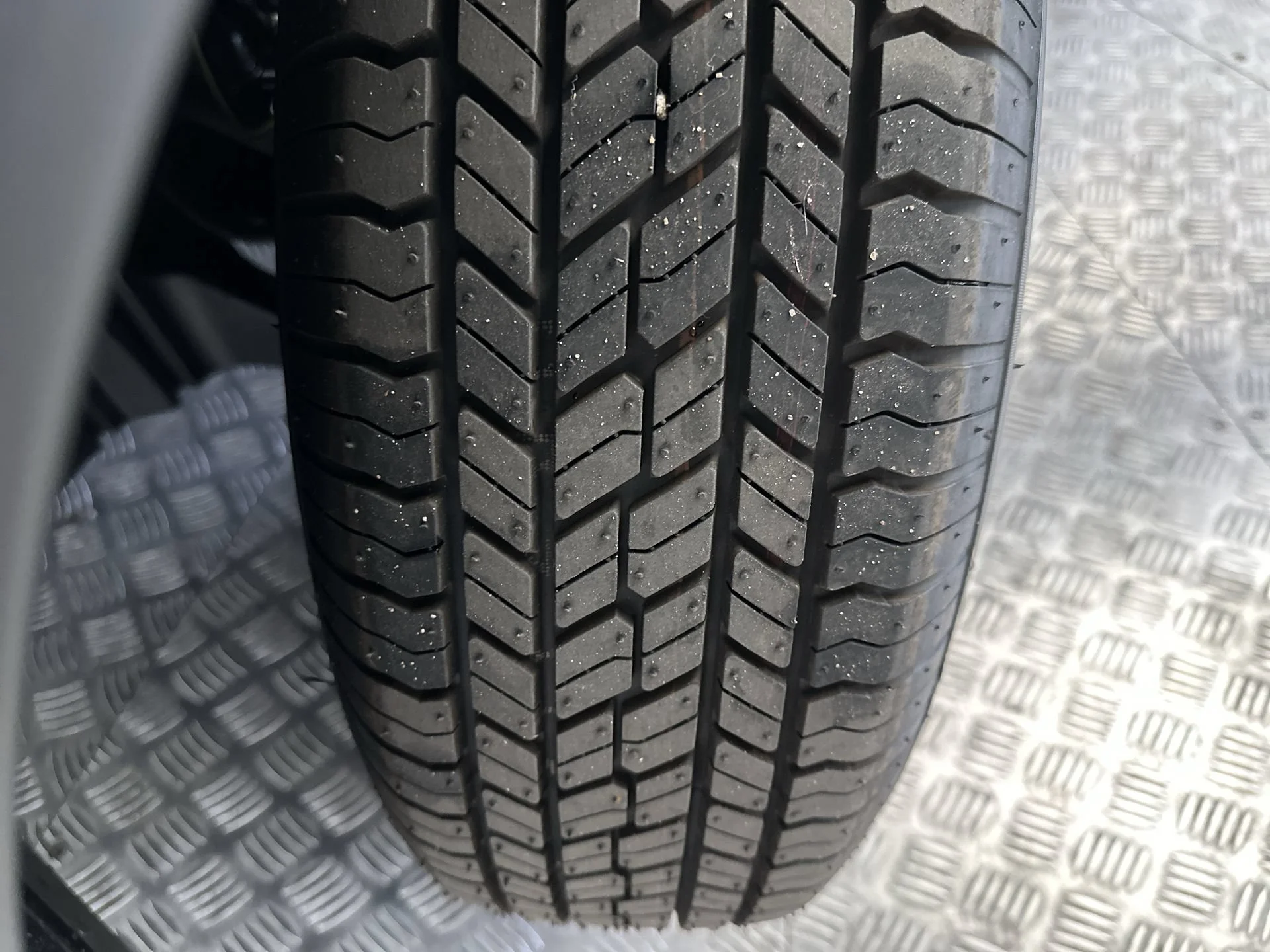 New 2026 Alloy Silver Metallic Mitsubishi S image 25