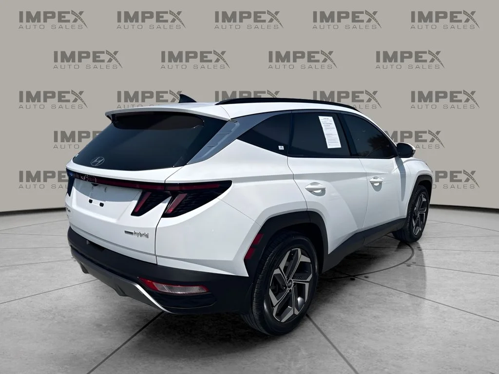 Used 2024 White Hyundai Limited image 3