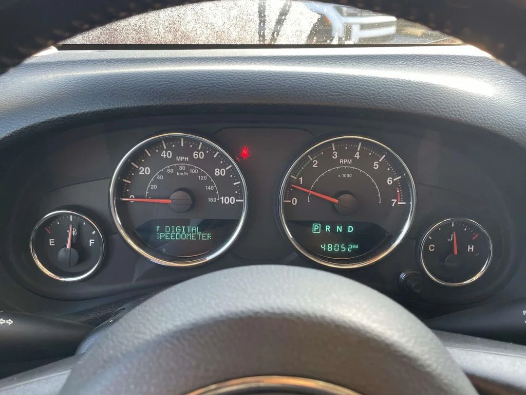 Used 2018 Firecracker Red Clearcoat Jeep Sport S image 13