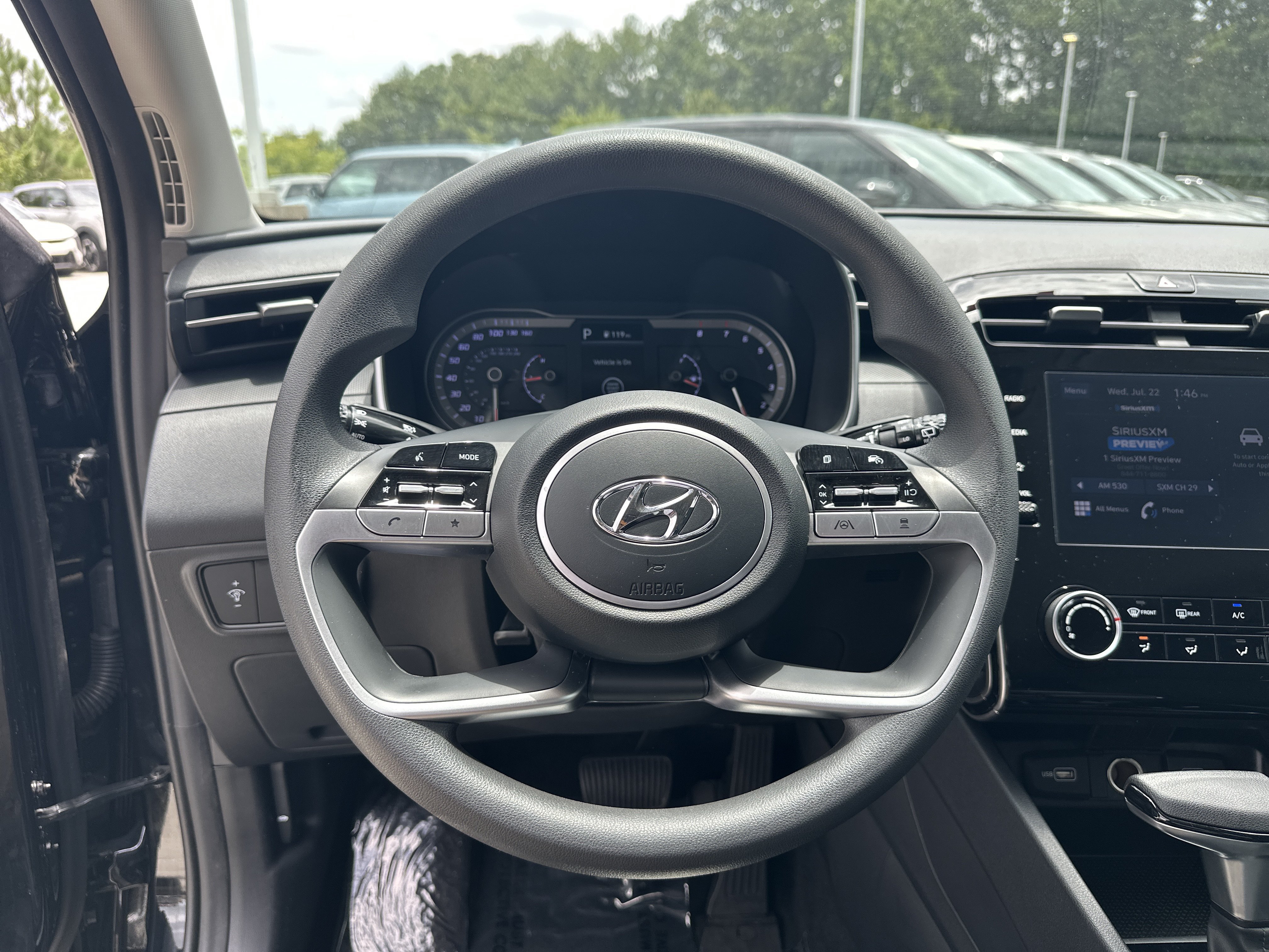 Used 2022 Phantom Black Hyundai SEL image 28
