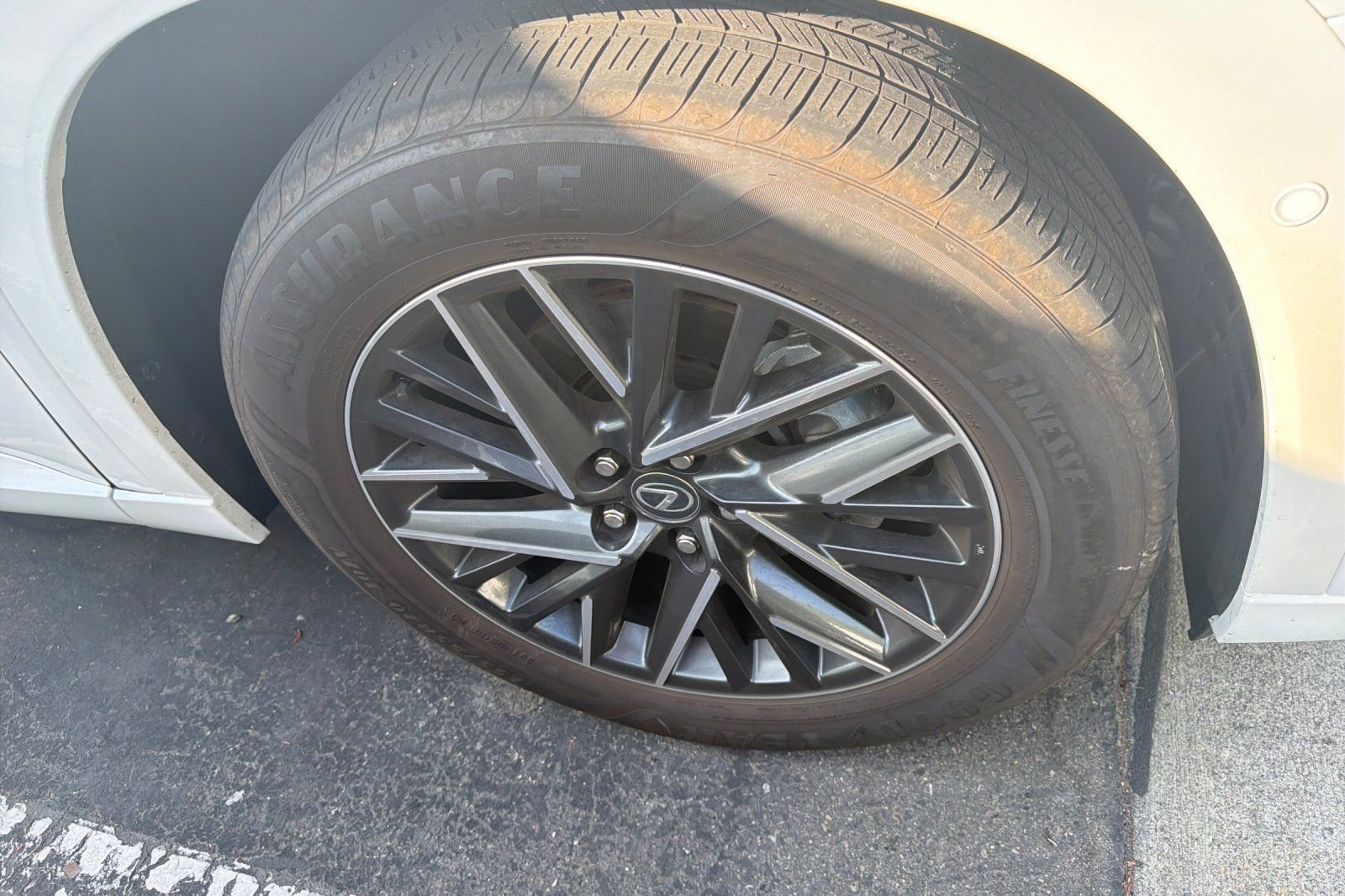 Used 2025 Beige Lexus 350 Premium image 7