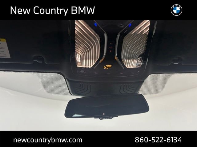 Used 2022 Black Sapphire Metallic BMW 750i xDrive image 24