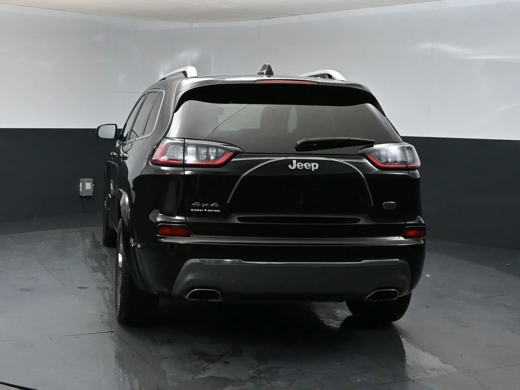 Used 2019 Black Jeep Overland image 5