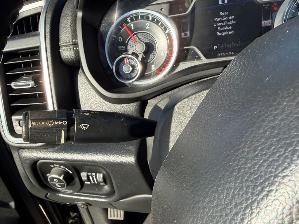 Used 2019 Black Ram Laramie image 33
