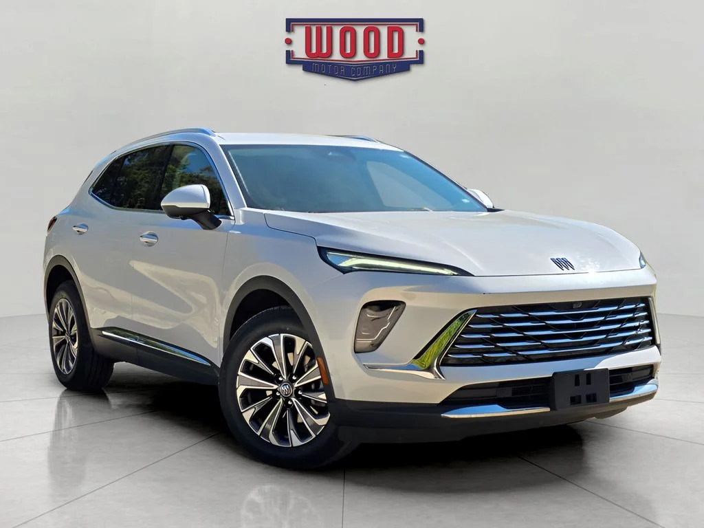 Used 2024 White Frost Tricoat Buick Preferred image 1